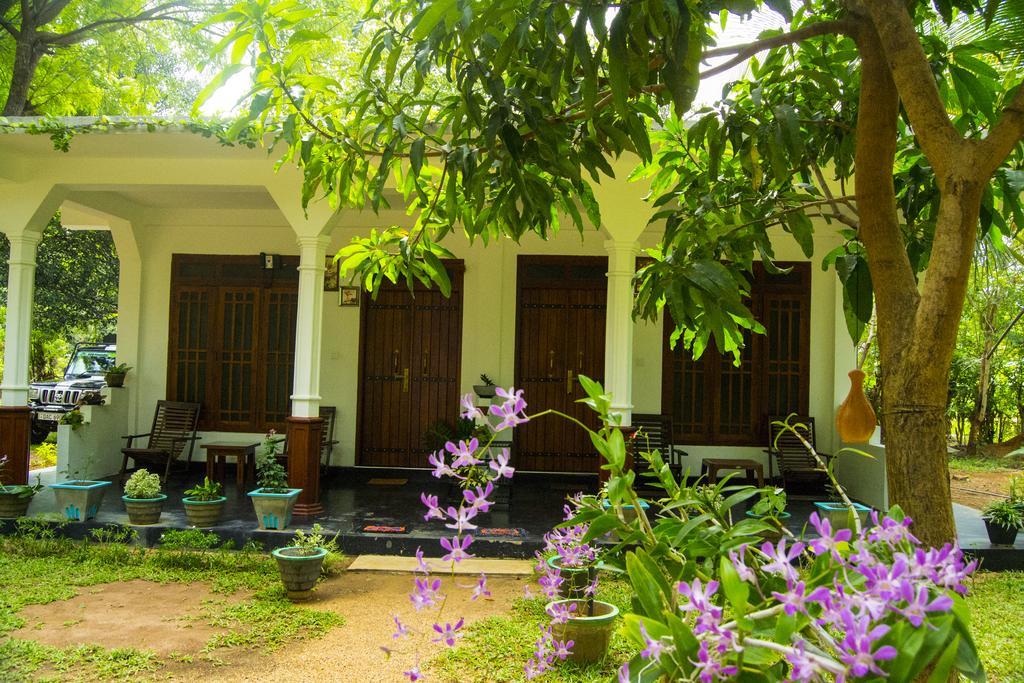 Sigiriya Flower Guest Exterior photo